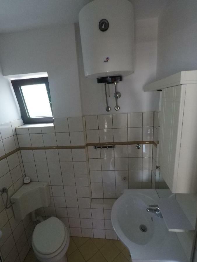 Apartman Stefanija Selce Exterior foto
