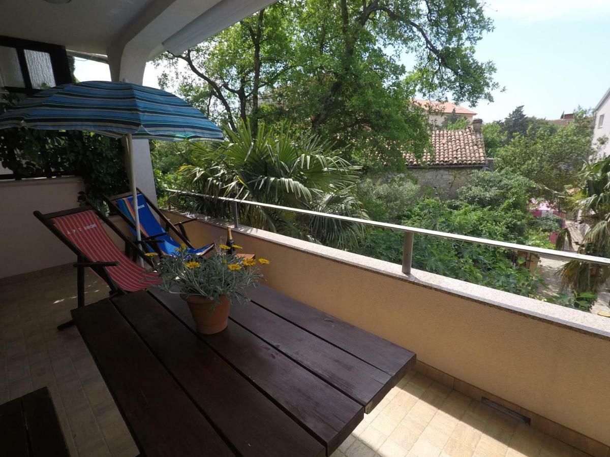 Apartman Stefanija Selce Exterior foto